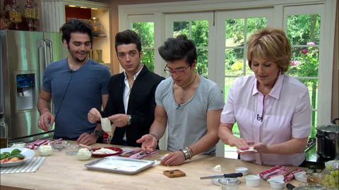 Cristina and Il Volo Cook Ravioli | Home & Family