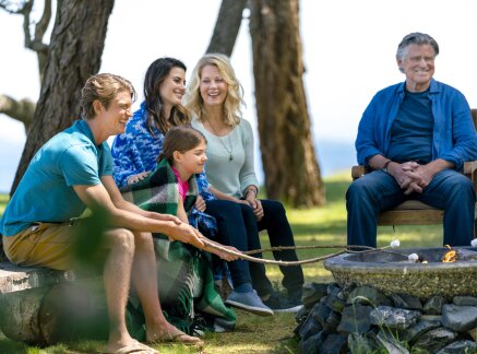Buried Treasures - S2 Ep5 - Chesapeake Shores on Hallmark+