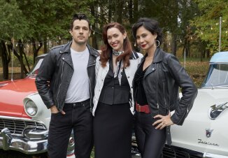 On Location - Good Witch - Hand Jive