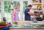 Asian Chili Lettuce Wraps - Home & Family