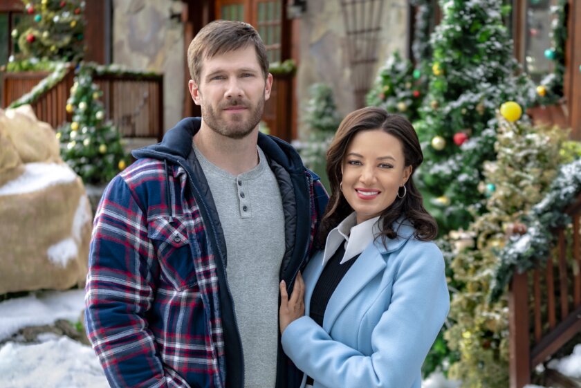 Miracles Of Christmas 2021 Preview Hallmark Movies And Mysteries Christmas Hallmark Movies For Sale 2021