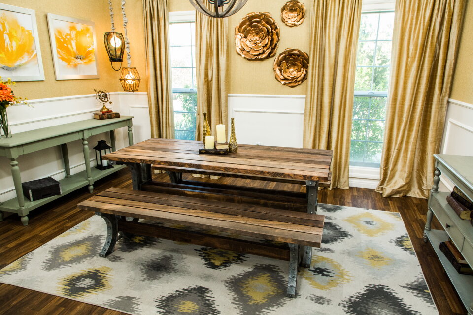 How To - Home & Family: DIY Dining Picnic Tables