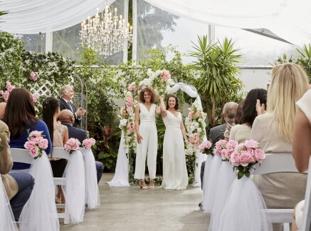 On Location - Wedding Every Weekend