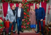 Christmas Tree Decorating Tips - Home & Family