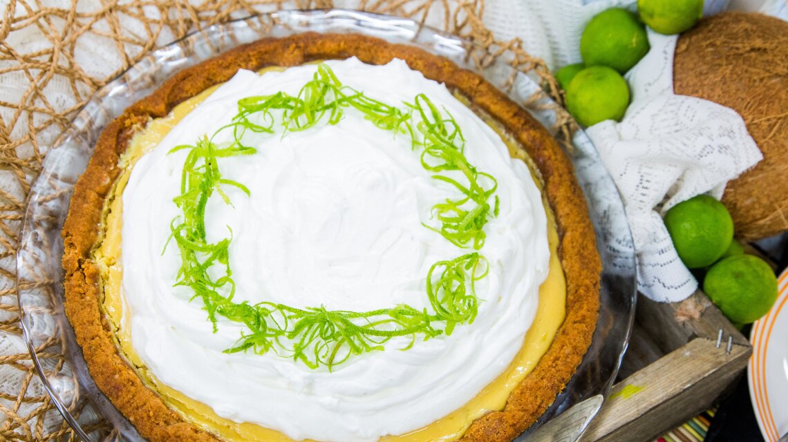 Key Lime Pie with Whipped Topping