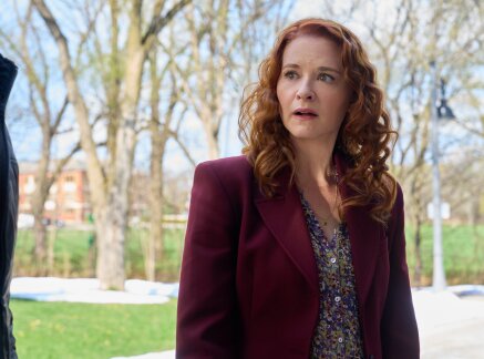 Highlight - Looking Into My Past - Mistletoe Murders