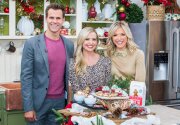 Sarah Michelle Gellar Bakes - Home & Family