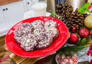 Peppermint Bark Shortbread Bites - Home & Family