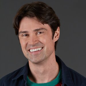 Everything Christmas - Cast