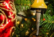 Christmas Keepsake Ornament Giveaway - Lawrence Zarian: What a Great Lamp?