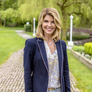 Lori Loughlin