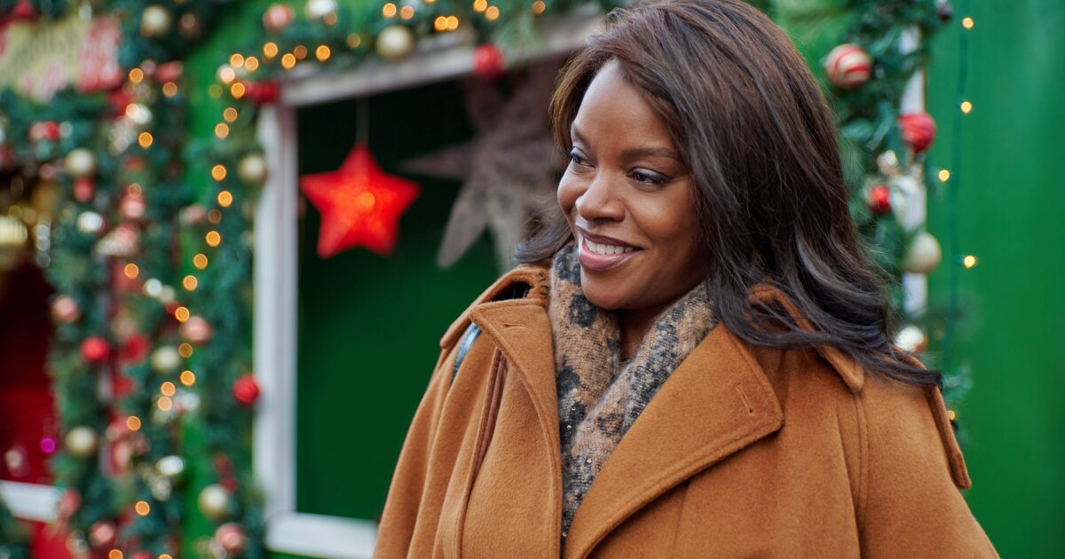 Preview The Holiday Stocking preview-the-holiday-stocking