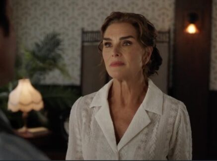 Sneak Peek - Up in the Air - When Calls the Heart