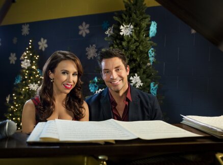 Christmas melody hallmark movie elliott brennan channel movies A Christmas Melody - Video