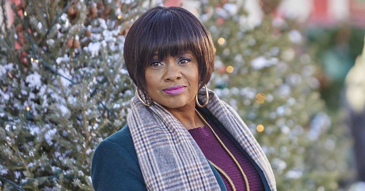 Karen Malina White as Sonia in 'Tis the Season to be Merry