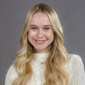 Becca Tobin