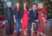 1 Blazer, 3 Holiday Looks - Home & Family