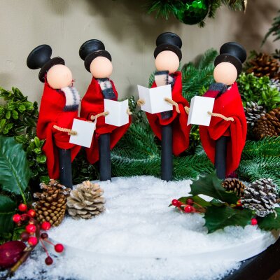 DIY Christmas Carolers