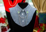 DIY Christmas Sweater Clips - Home & Family