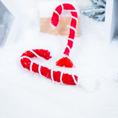 DIY Yarn Candy Cane Accessories