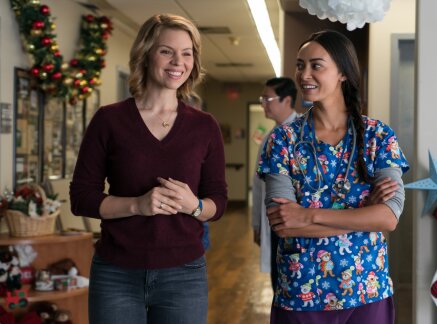 Cast Interviews - What are the Themes of the Film? - A Gift to Remember