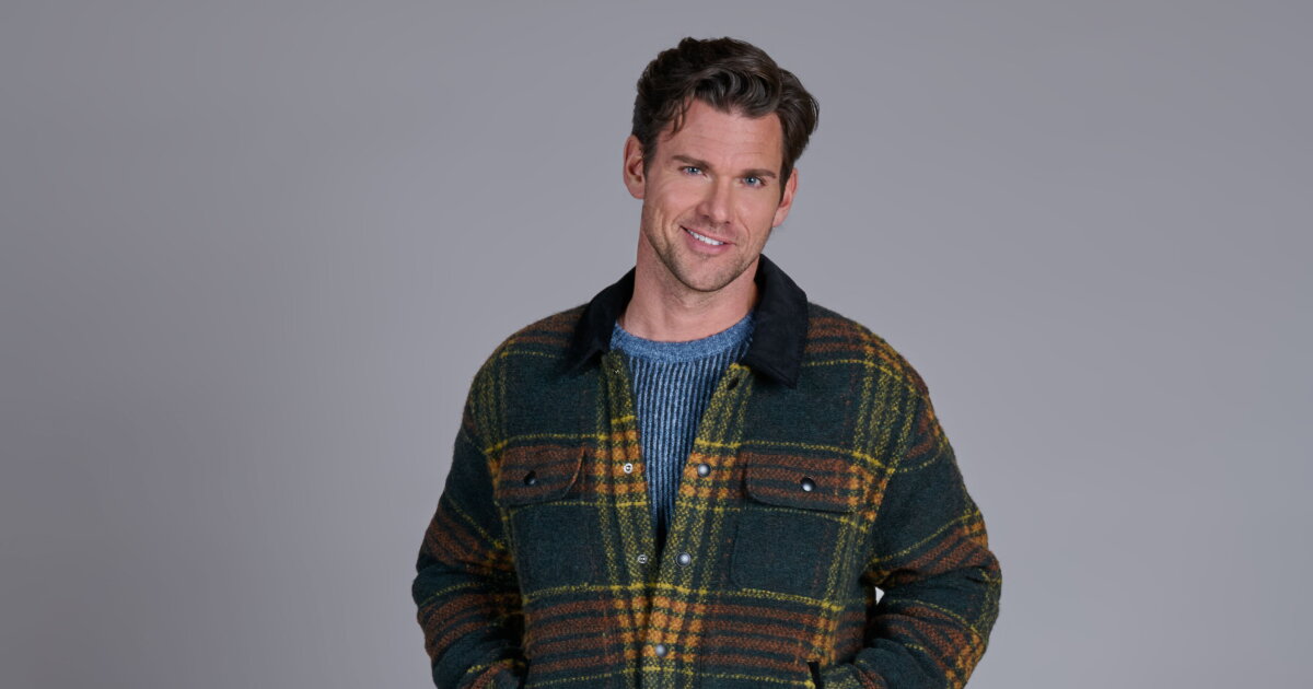 Kevin McGarry as Beau in The Spirit of Halloween