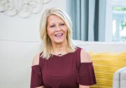 Barbara Niven Visits - Home & Family