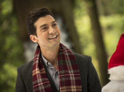 Cast Interviews - Writing vs. Acting - The Mistletoe Inn