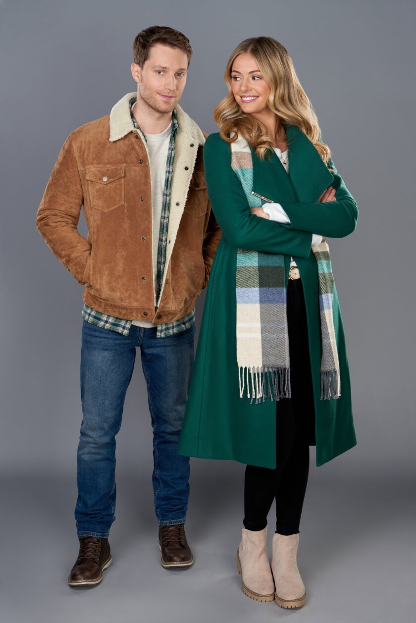 About Christmas by Design Christmas by Design