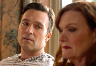 David’s Mom Arrives - Chesapeake Shores