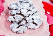 Chocolate Crinkle Cookies - Home & Family