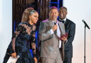 Highlights - Matt is Awarded - Meet the Peetes