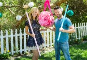 DIY Wedding Anniversary Pinata - Home & Family