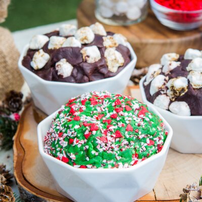 Kristen Tomlan – Grinch Cookie Dough