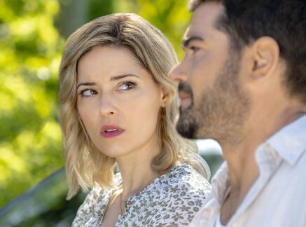 Preview - Ships in the Night: A Martha's Vineyard Mystery