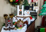 DIY Ho Ho Ho Sign - Home & Family