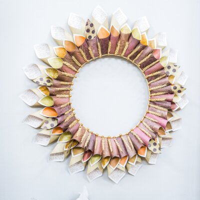 Lauren Makk - DIY Gratitude Wreath