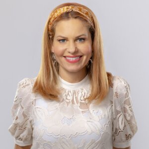 candace cameron bure teagarden mysteries reunited deadly