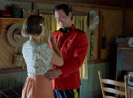 Sneak Peek - Back to School - When Calls the Heart