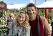 Preview + Sneak Peek With Love, Christmas