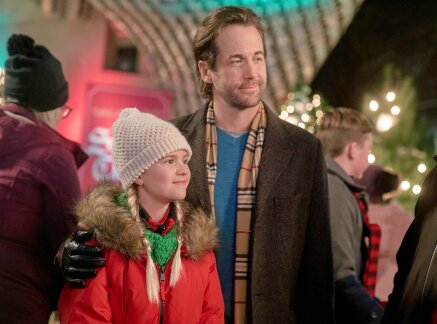 Preview - Holiday Hotline