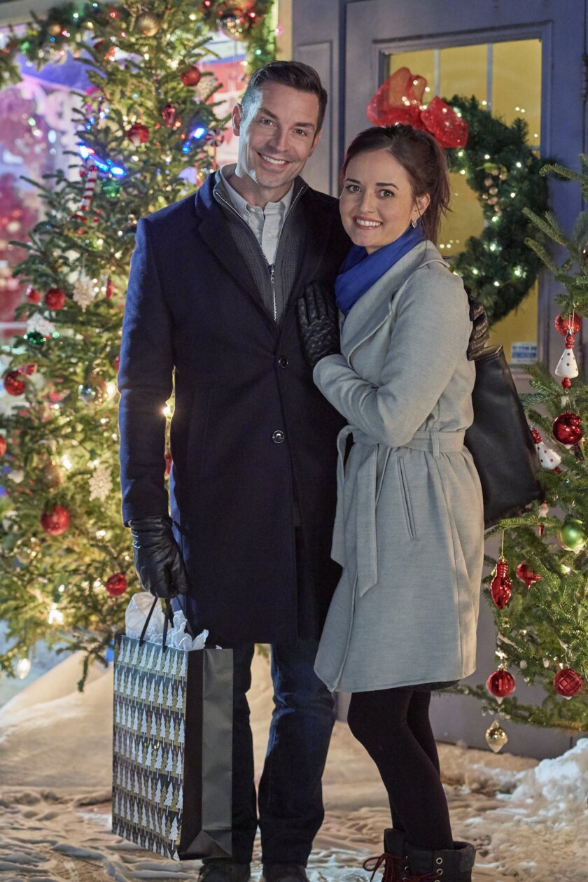 Miracles of Christmas Preview - Christmas at Grand Valley