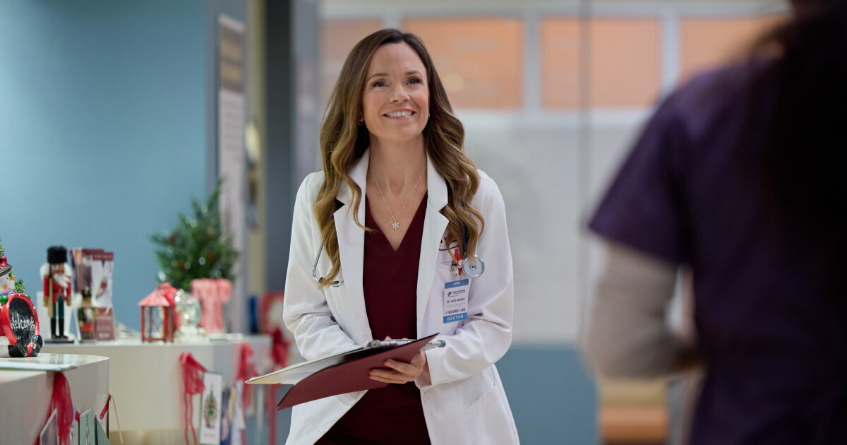 Rachel Ead Rachel Boston as Alice in The More the Merrier