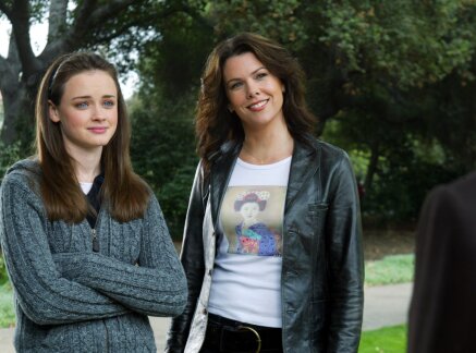 Preview - Gilmore Girls on Hallmark Channel