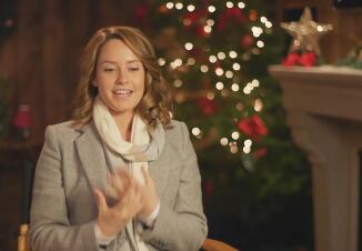 Cast Interviews - Merritt Patterson on Dancing - The Christmas Cottage