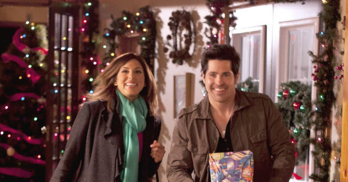 Check out hallmark channel's 2019 christmas movies (photos) Photos | Finding Christmas