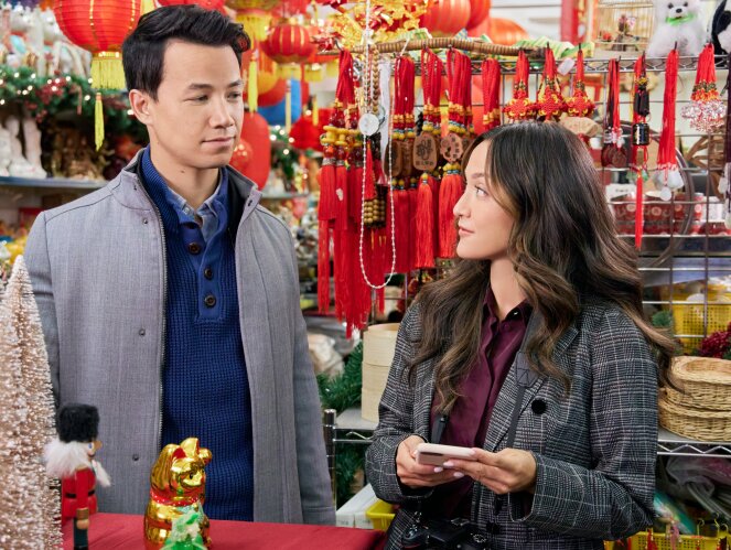 Sneak Peek - A Big Fat Family Christmas