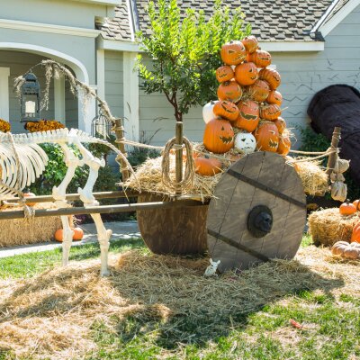 DIY Haunted Horse Cart