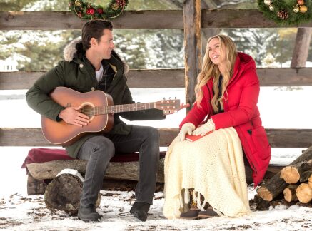 Preview - A Song for Christmas