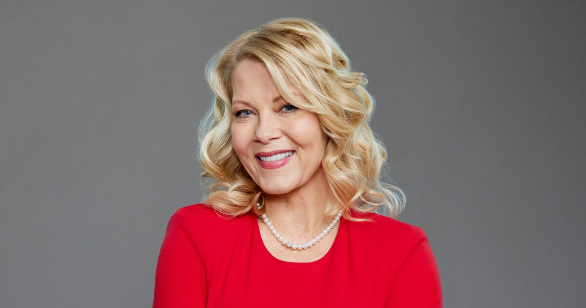Barbara Niven as Delores in "Carrot Cake Murder: A Hannah Swensen Mystery."